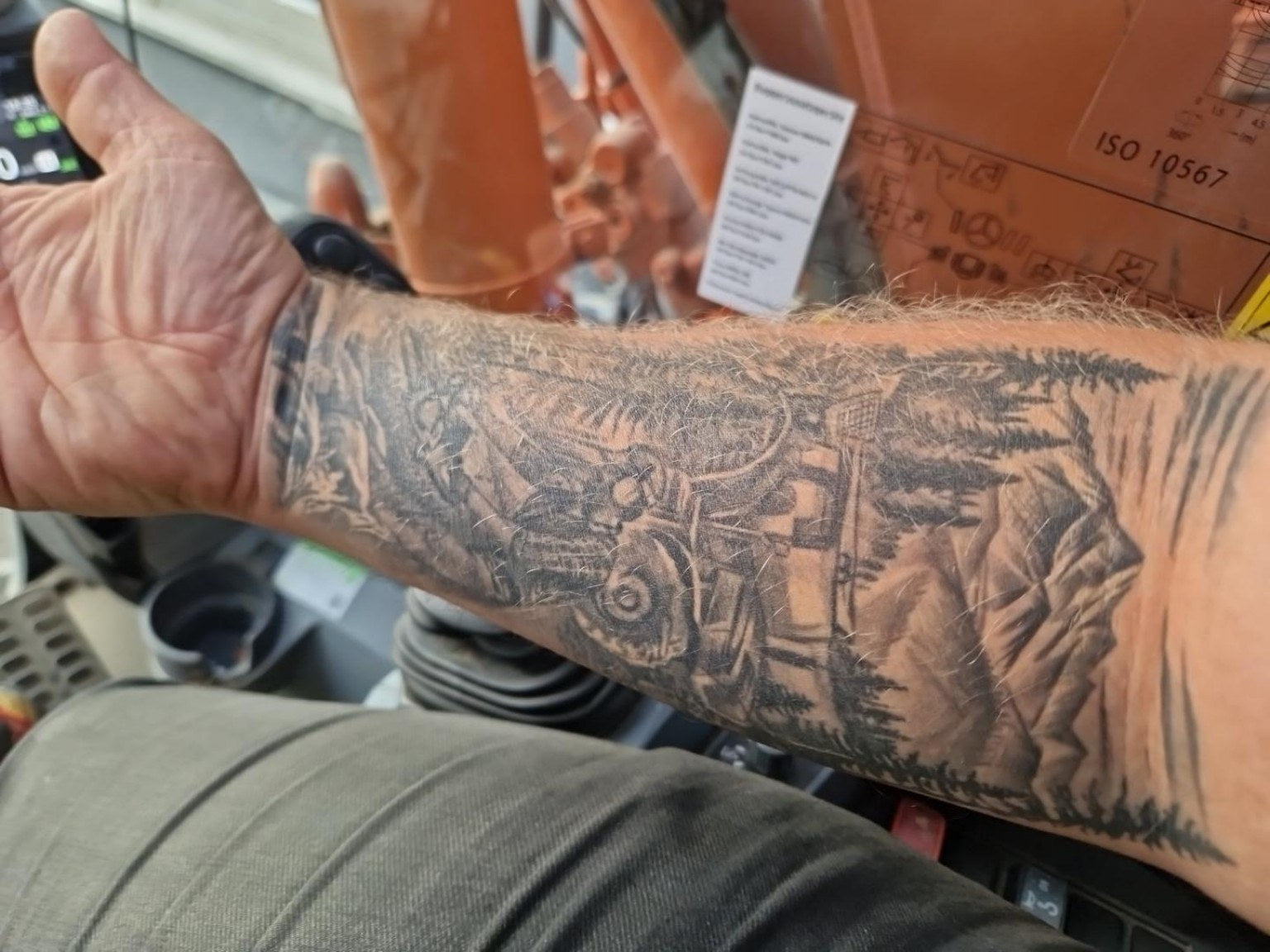 Die Verbundenheit mit der Waldarbeit bleibt.