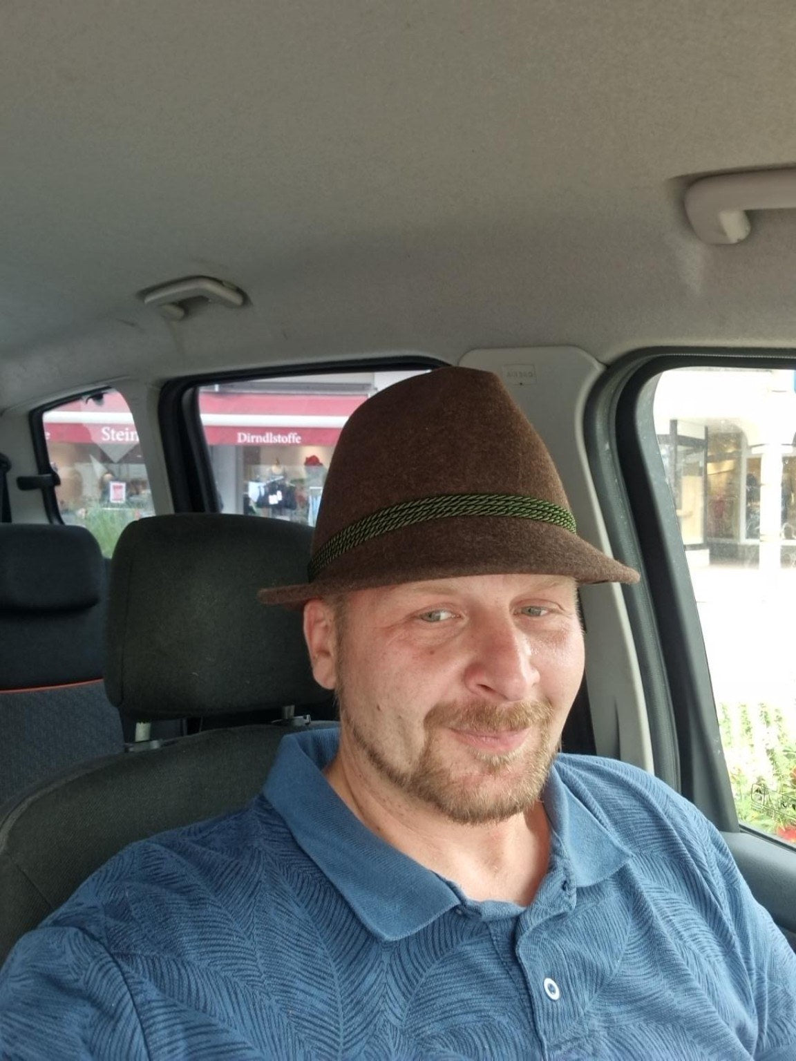 Der Mensch hinter HULZKNECHT